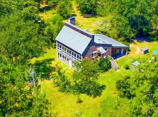 9170 River Oaks Ln SE, Winnabow, NC 28479