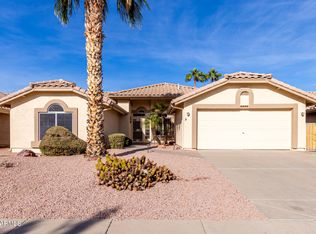 8450 W McRae Way, Peoria, AZ 85382
