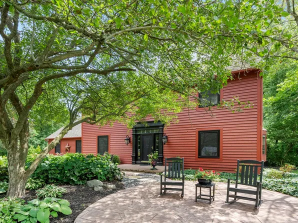 616 Fallen Timbers Trl, Fort Wayne, IN 46825