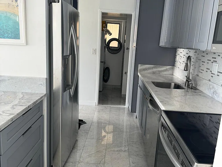 225 Kaiulani Ave #1506 — Photo 3