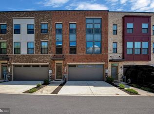 4748 Towne Park Rd, Suitland, MD 20746