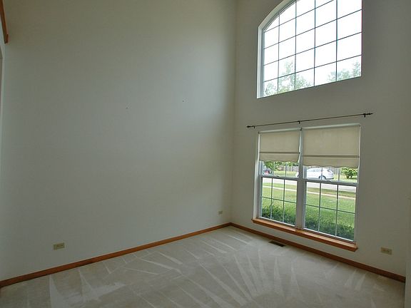 5th image of 2114 Wesmere Lakes Dr