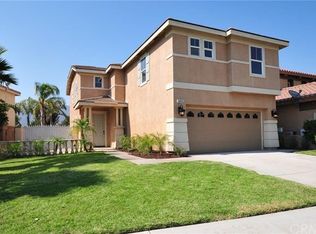 16318 Los Coyotes St, Fontana, CA 92336