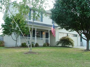 2311 Crestpark Rd, Knoxville, TN 37912