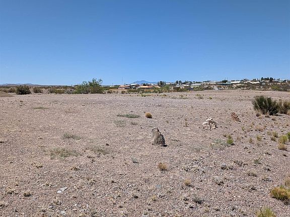 5th image of 225 Mesa Grande Rd
