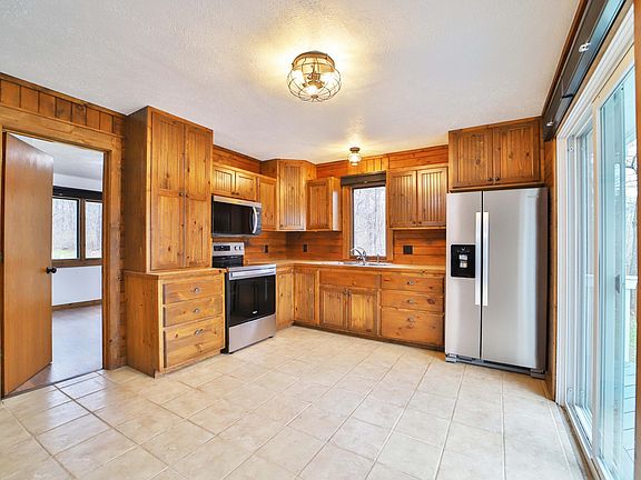 4th image of 13166 Yde Dr SW
