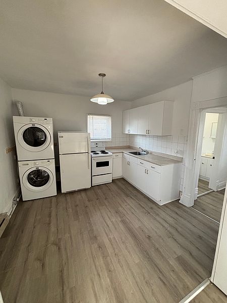 Winnipeg Apartment for rent - 2 Bedrooms — photo 11