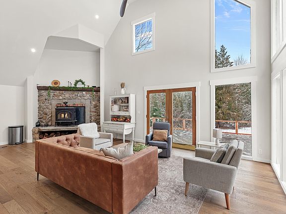 5th image of 6045 Upper Pack River Rd