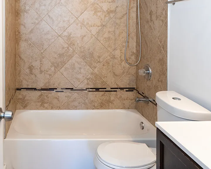 1169 S Plymouth Ct #302 — Photo 11