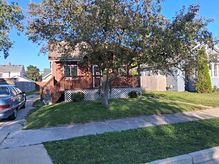 7721 16th Ave — Photo 1