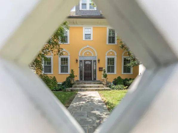 3224 Cleveland Ave NW, Washington, DC 20008