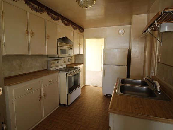 4th image of 1530 Georgia Ave #1530A