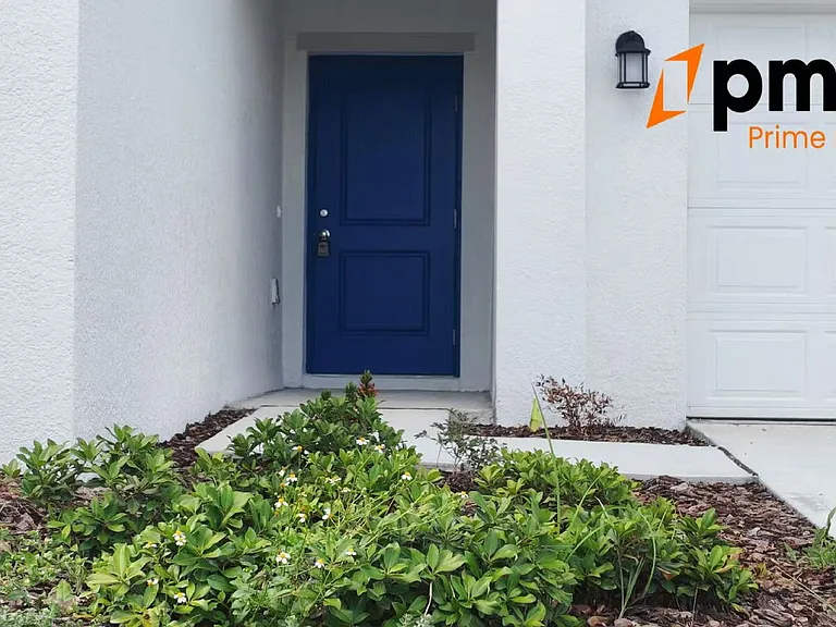 383 Artemis St — Photo 4