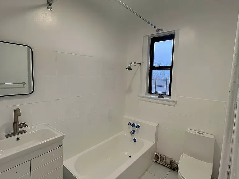 545 W 125th St #57 — Photo 2
