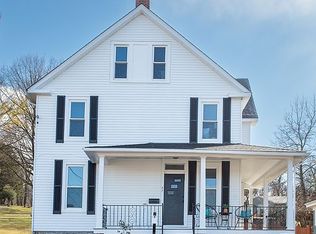 37 Glen Ave, Glen Rock, PA 17327