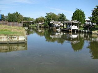 226 Yaupon Dr, Baytown, TX 77520