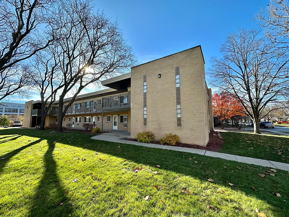 1019 Peterson Ave #A3