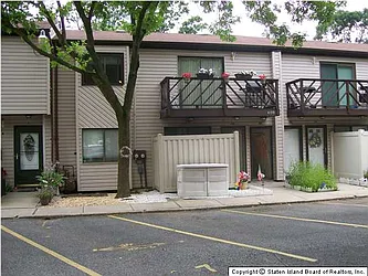 Sold by Robert DeFalco Realty