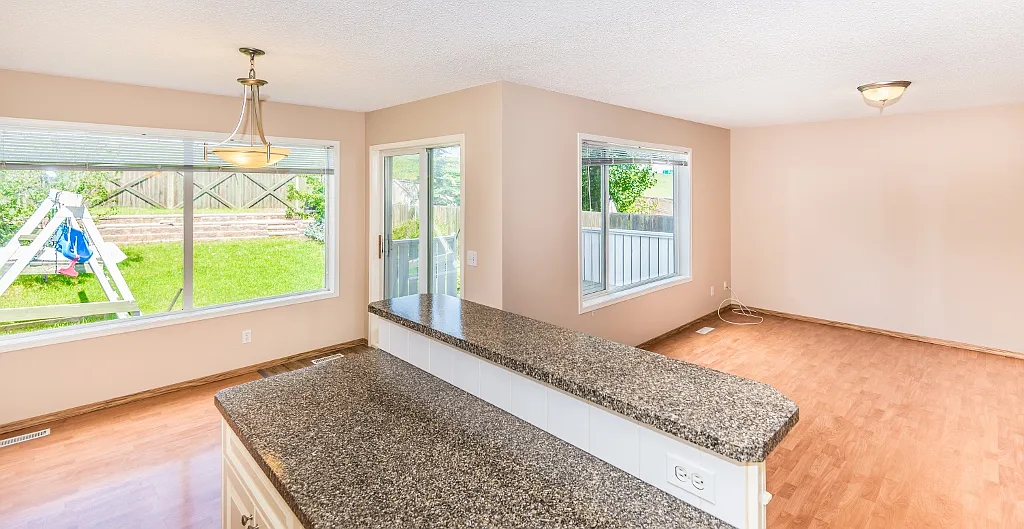 111 Arbour Crest Rise NW — Photo 4