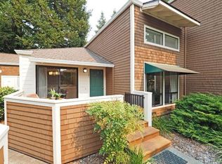 901 Russell Ave APT 147, Santa Rosa, CA 95403