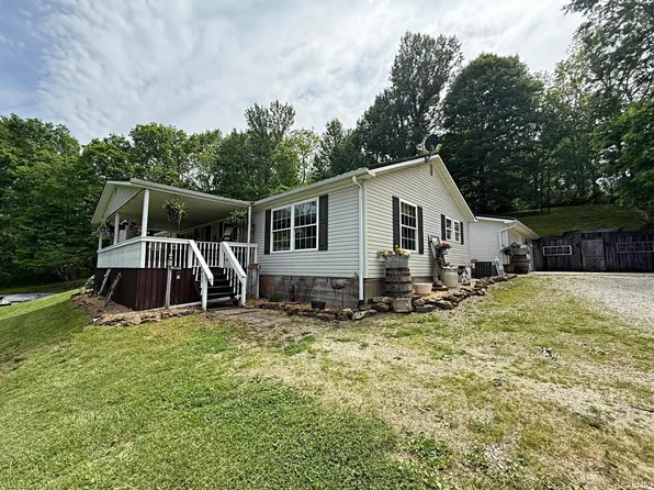 2368 Reinhart Rd, Loogootee, IN 47553