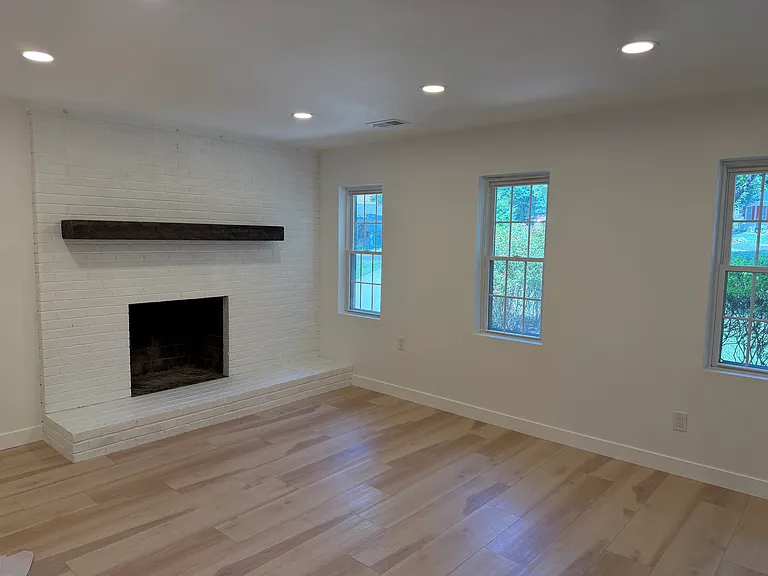 8001 Pyracantha Ct — Photo 8
