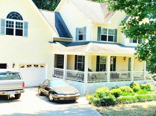 130 Cunningham Blvd, Harriman, TN 37748