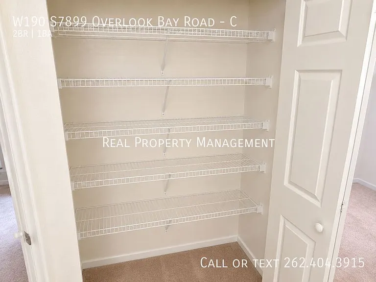 W190S7899 Overlook Bay Rd #C — Photo 8