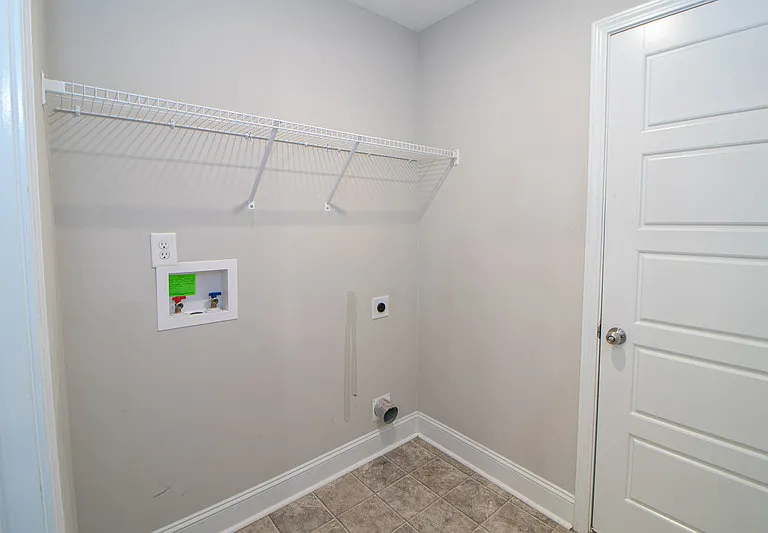 220 King Rd — Photo 8