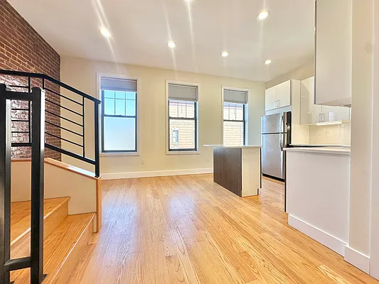 Rented by Doorway NYC, LLC | media 3