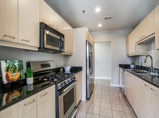 4611 Travis St APT 800, Dallas, TX 75205