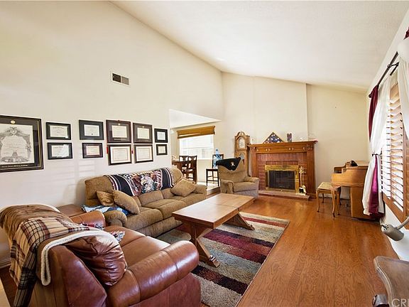 2nd image of 29060 Lotusgarden Dr