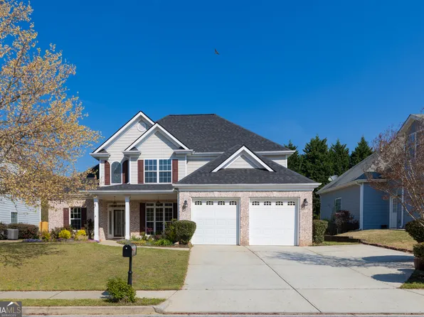 239 Blue Creek Ln, Loganville, GA 30052