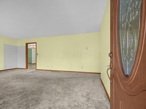 3rd image of 3060 Broad St