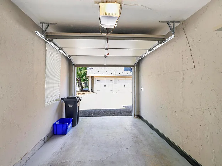 1930 Copper Ranch Ln #C — Photo 39