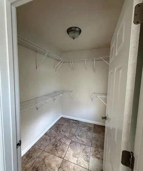 550 Dewey Rd — Photo 9