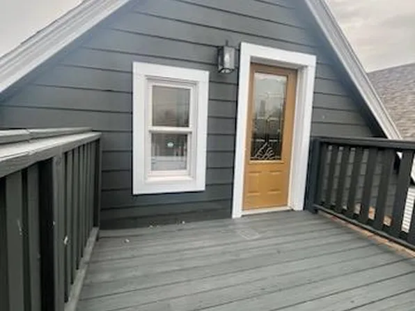 (undisclosed Address), Milwaukee, WI 53215