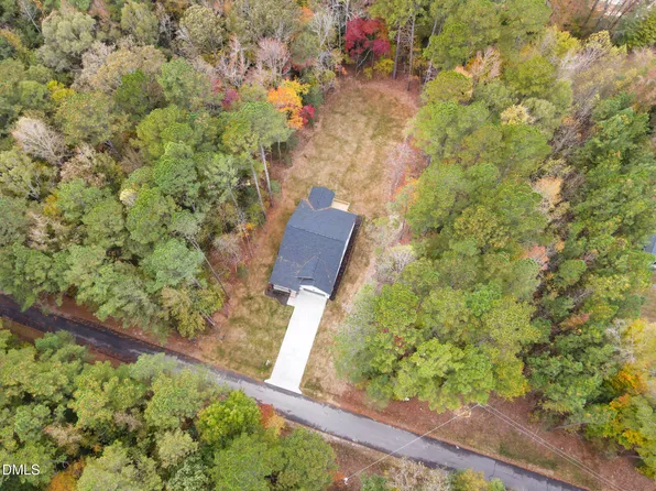 126 Acoma Dr, Louisburg, NC 27549