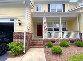 24 Hawk Ridge Dr #1, Spring Lake, NC 28390
