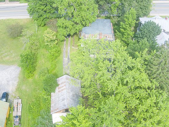 29th image of this home