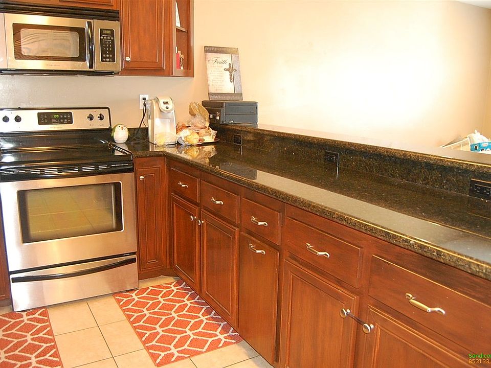 1st image of 6120 Decena Dr Unit 106