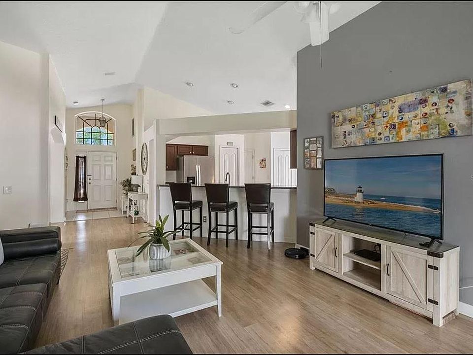 1st image of 3128 Clover Blossom Cir