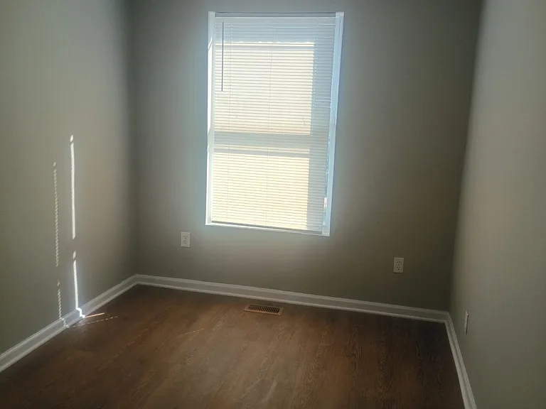 2515 Reisterstown Rd — Photo 13