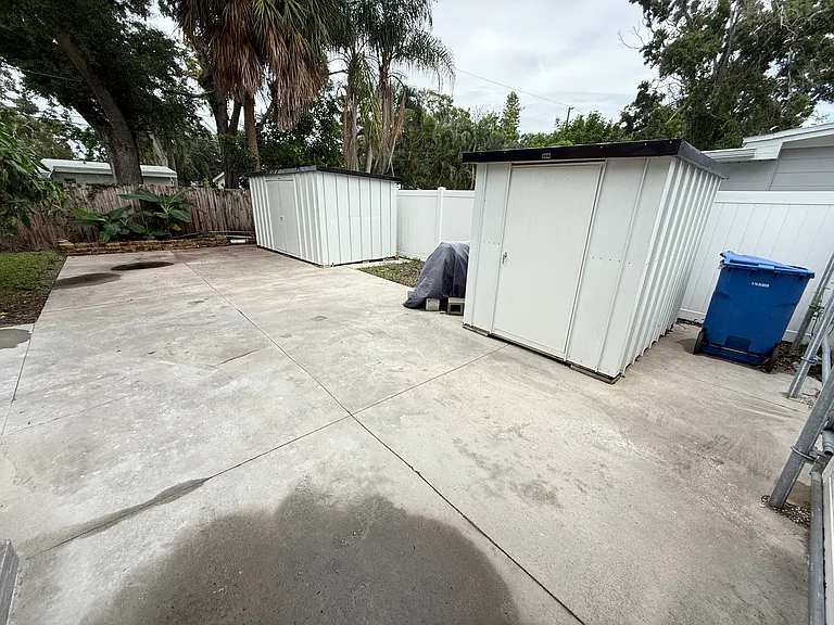 4394 Pompano Dr SE — Photo 24