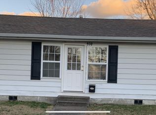 930 Hopewell St, Madisonville, KY 42431