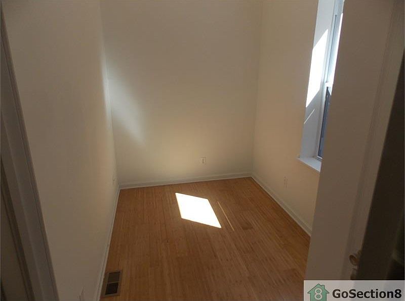 2nd image of 757 N 43rd St