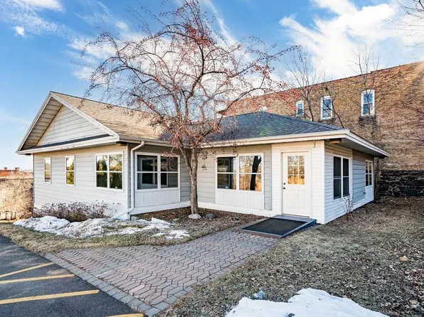 4 W 5th St, Duluth, MN 55806