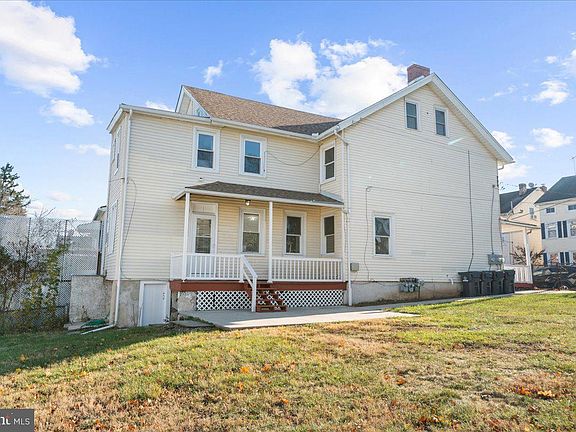 5th image of 327 1st Ave