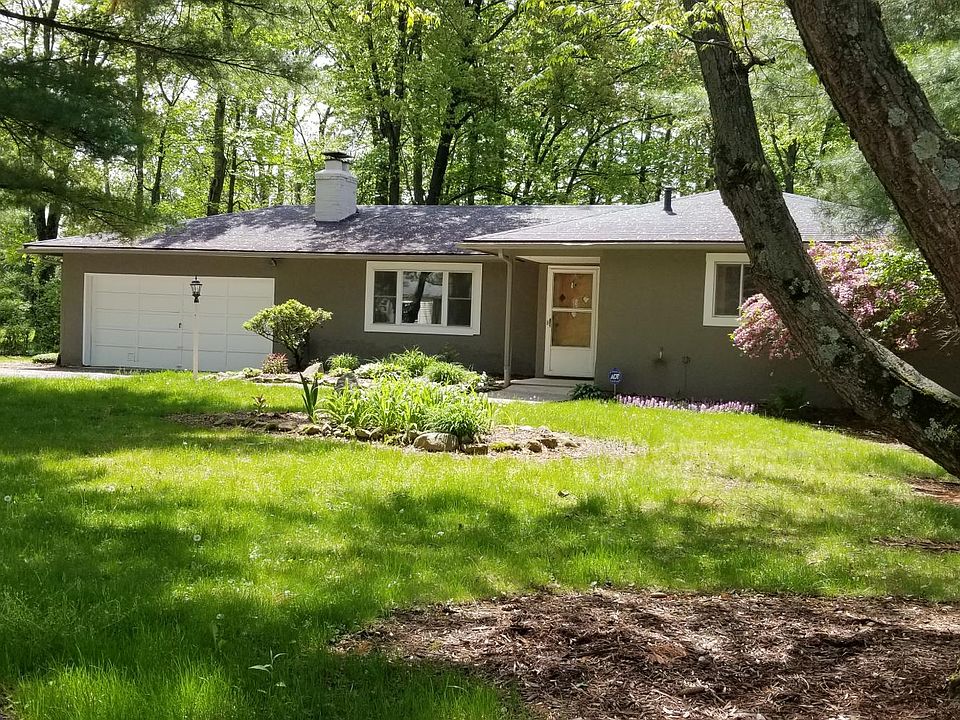 1st image of 103 Miller Ave