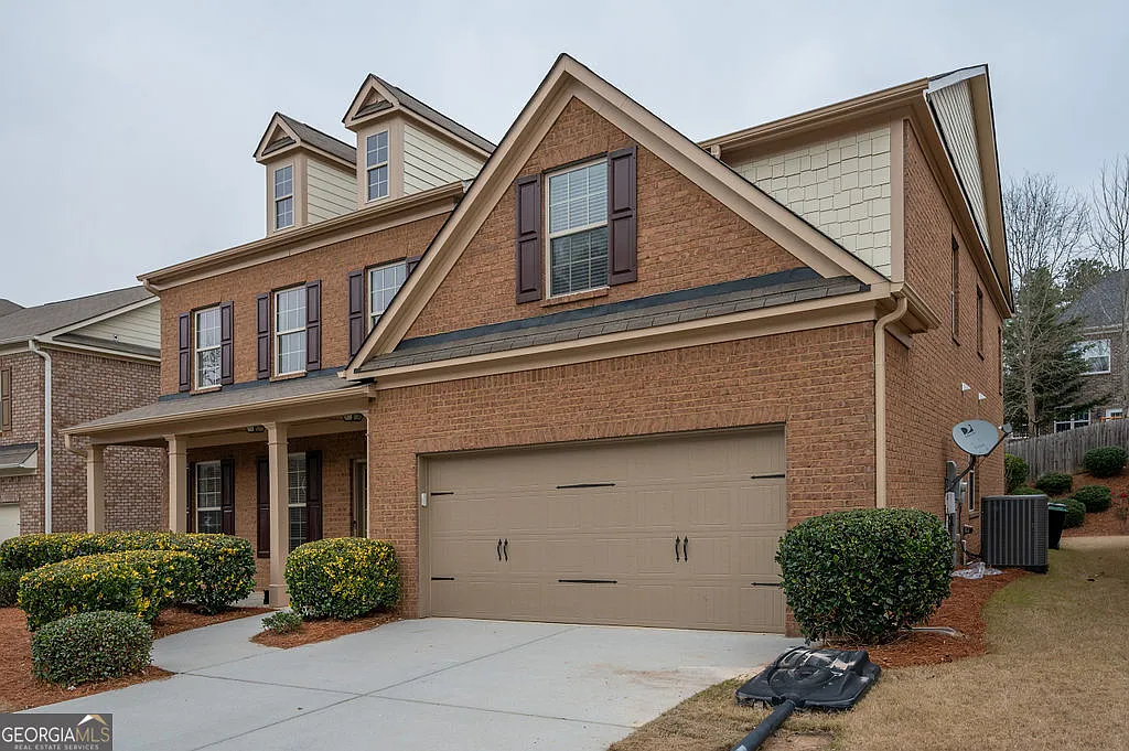5 bed, 3.0 bath, $3,000 — Photo 3